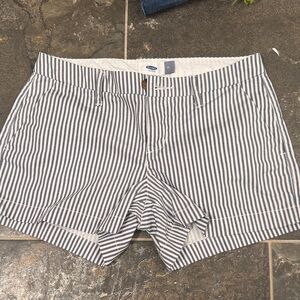 Old Navy Women's Navy Striped Shorts